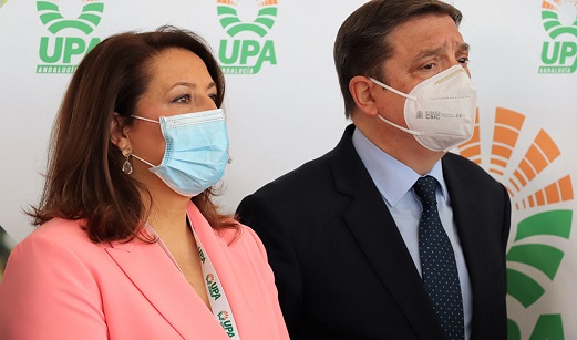 La consejera de Agricultura reclama que la nueva PAC reconozca el peso de Andalucía.