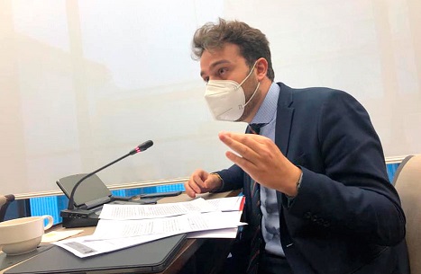 El PSOE valora el “alivio económico” para miles de familias con la rebaja de módulos del olivar.