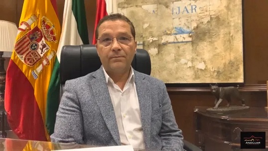 El alcalde de Andújar remite una carta a los Ayuntamientos de la provincia pidiendo colaboración para evitar desplazamientos desde otras localidades durante la festividad de la Virgen de la Cabeza.