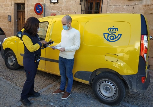 El grupo Correos adquiere cerca de 27.000 dispositivos portátiles para su plantilla de reparto.