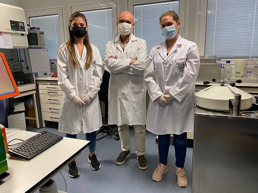 Investigadores de la UJA y Hospital de Jaén determinarán la efectividad de la vacuna contra el COVID-19 en sanitarios.