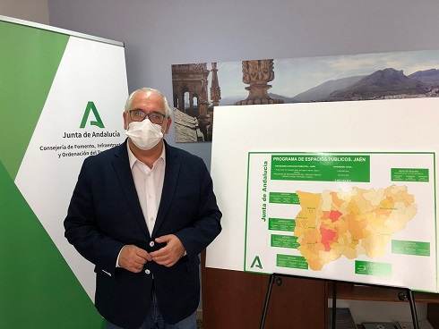 Fomento invierte 2,5 millones en la mejora de espacios públicos de siete municipios de Jaén.