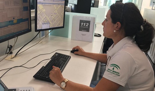 Dos menores y cuatro adultos heridos al salirse una furgoneta de la vía en la A-4 a la altura de Andújar.