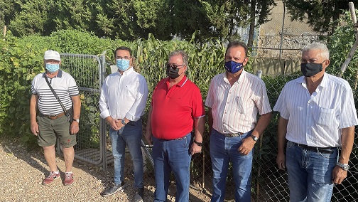 Los usuarios de los Huertos Sociales Municipales de Andújar donan sus productos frescos a la asociación de Voluntarios de Acción Social.