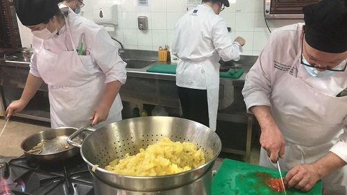 La Escuela de Formación de hostelería Hacienda La Laguna abre el lunes el plazo para solicitar acciones formativas para el próximo curso.