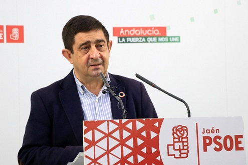 Reyes: “Juan Espadas abre una etapa de ilusión para volver a tener un Gobierno progresista en Andalucía”.