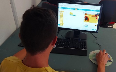 Administración electrónica, tecnologías emergentes y competencias digitales para la vida en un #veranodigital.