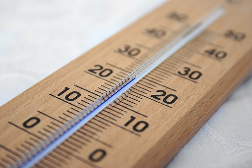 La Aemet activa el aviso naranja por altas temperaturas en toda Andalucía para mañana lunes.