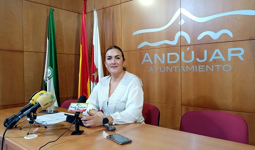 Andújar pone en marcha un nuevo programa formativo online dirigido a personas adultas.