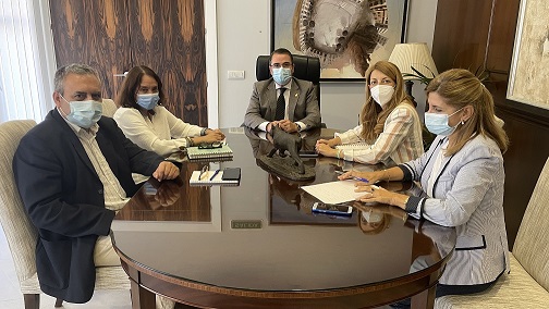 La UNED y el Ayuntamiento de Andújar estrechan lazos para reforzar la oferta educativa universitaria en la localidad.