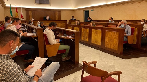 El Ayuntamiento de Andújar felicita institucionalmente a varios agentes del Cuerpo de la Policía Local.