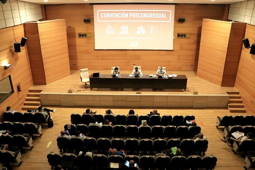 La Delegación de Jaén al Congreso Federal del PSOE debate las más de 1.000 enmiendas a la Ponencia Marco presentadas por las agrupaciones.