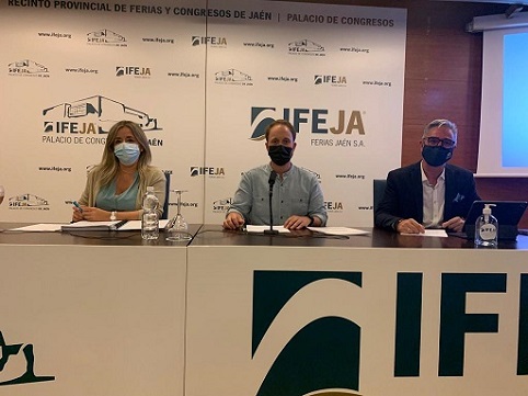 Domínguez: “Hemos puesto sobre la mesa el objetivo claro de gobernar la Diputación y eso se consigue con trabajo y más trabajo y hoy comenzamos su conquista”.