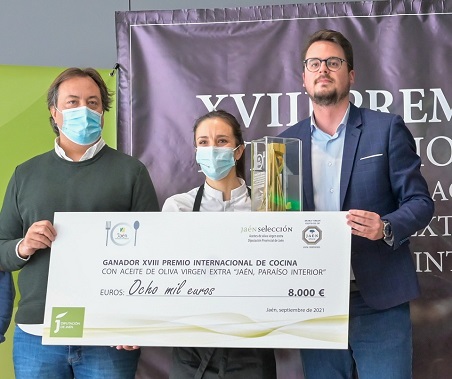 La chef Lucía Campos gana el XVIII Premio de Cocina con AOVE “Jaén, paraíso interior” de Diputación.