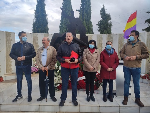 Comienzan los trámites para la exhumación de la fosa 702 del Cementerio de San Eufrasio.