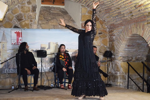 Lopera acogió el acto «Zambombas-Navidad Flamenca» incluido dentro XXII Circuito “El flamenco por las peñas”.