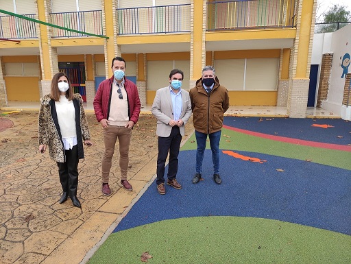 Educación invierte más de 700.000 euros en la mejora y ampliación de los centros de Porcuna.