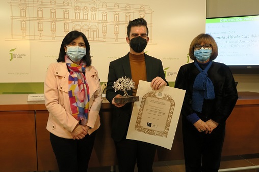 El IEG de Diputación entrega el Premio Cronista Cazabán 2021 de Investigación al historiador Ismael Amaro.