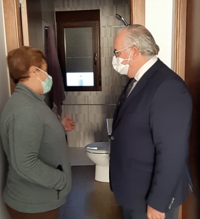 La Junta apoya la mejora de 177 viviendas de personas mayores o dependientes en Jaén.