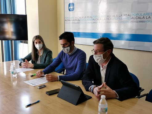 PP de Jaén pide la derogación inmediata de la norma que obliga a cotizar como autónomos a los propietarios de pequeñas explotaciones agrarias.