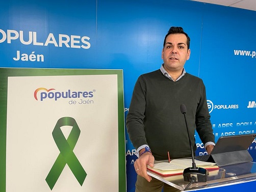 Requena afirma que el PP siempre estará del lado de los agricultores y ganaderos de la provincia y augura “tiempos muy duros con la nueva PAC”.