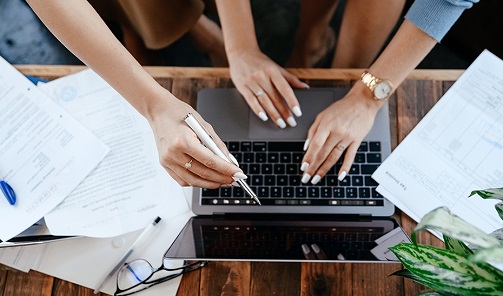 Andalucía Emprende ayuda a tramitar 39.283 incentivos en 2021, 6.030 más que en los dos años anteriores.