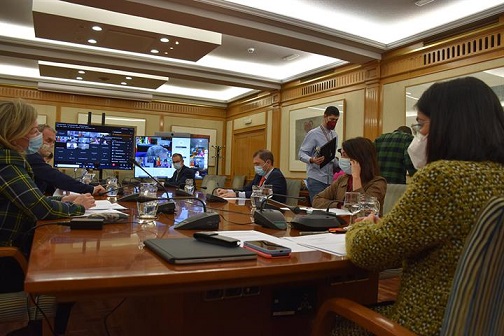 El CISNS aprueba subir los límites de los aforos en eventos deportivos hasta el 85% en espacios abiertos y hasta el 75% en cerrados.
