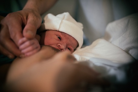 El Hospital Alto Guadalquivir atiende 412 partos durante 2021.