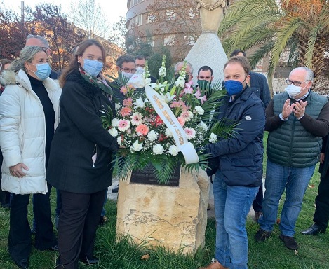 El PP de Jaén y Guipúzcoa homenajean a las víctimas del terrorismo para mantener vivos tres valores fundamentales: “memoria, justicia y dignidad”.