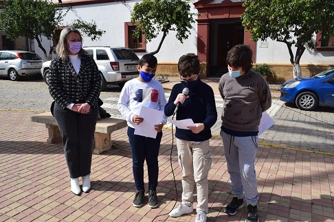 Lopera recuerda a Miguel Hernández en el 80 aniversario de su muerte.