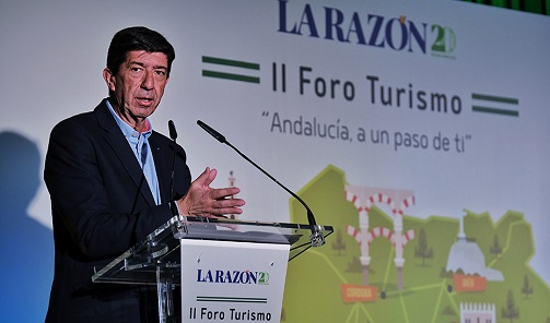 Juan Marín atribuye el éxito del destino Andalucía a las reformas de la Junta para atender las demandas de los empresarios turísticos.