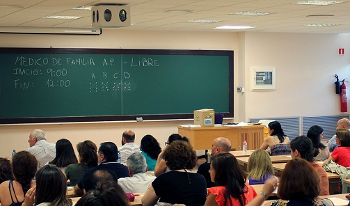Exámenes de auxiliar administrativo del SAS: Más de 27.000 aspirantes optan este domingo a una plaza fija.