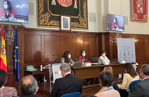 Soledad Aranda aplaude los amplios avances en la incorporación real y efectiva de la mujer al campo.