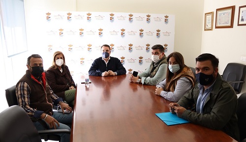 El Ayuntamiento de Andújar amplía el recorrido del Viernes de Romería para caballerías y carruajes.