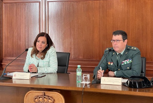 La subdelegada informa de un incremento de los robos en el campo, “vinculado en buena parte a la mejora de la cotización del aceite de oliva”.