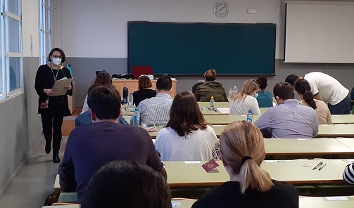 Más de 4.800 personas se examinan este domingo en Sevilla para lograr una plaza fija en el SAS.