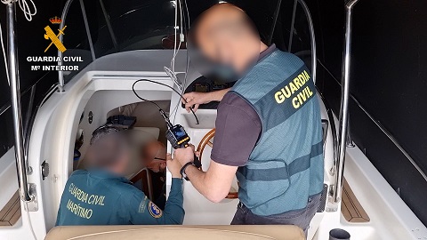 La Guardia Civil desarticula una organización delictiva dedicada a transportar droga hasta Francia.