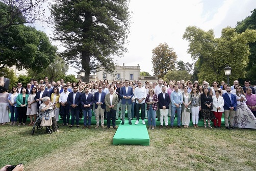 Juanma Moreno: “Aspiro a una mayoría serena y moderada que tenga ambición y permita seguir transformando Andalucía”.