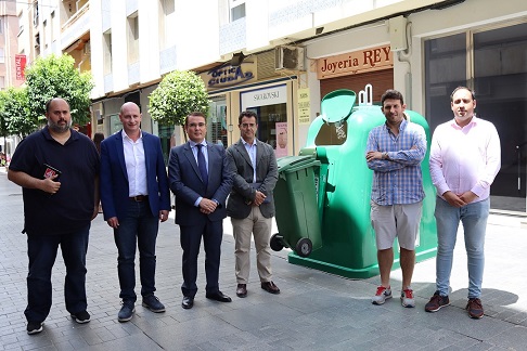 Andújar fomenta el reciclaje de vidrio entre los establecimientos de hostelería y restauración.