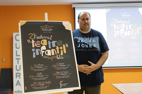 La II edición del Festival de Teatro Infantil llega a las pedanías de Andújar.