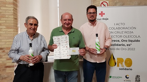 La Diputación se alía con el sector oleícola para que el AOVE jiennense se implique en una campaña solidaria de Cruz Roja.