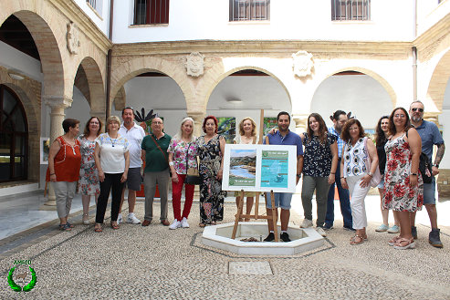 La asociación AMECO organiza en Andújar una exposición con cuadros y fotografías relacionadas con el agua.