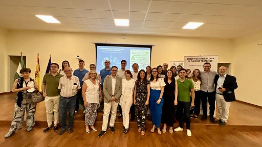 Especialistas del Hospital de Jaén abordan novedades en cáncer de pulmón.