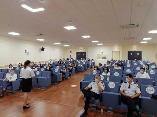 Profesionales del Hospital Universitario de Jaén se forman en la prevención de agresiones.