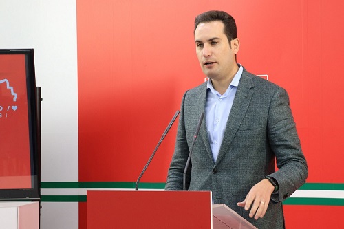 Latorre aplaude la bajada del IVA de la luz al 5% : «Hay un gobierno que protege a las familias».