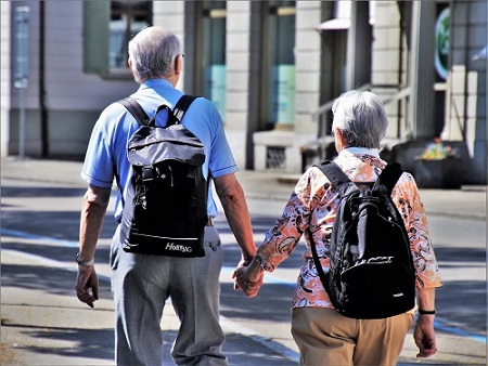 La subdelegada destaca que 5.160 jiennenses se beneficiarán de la subida del 15 por ciento de las pensiones no contributivas de jubilación e invalidez.