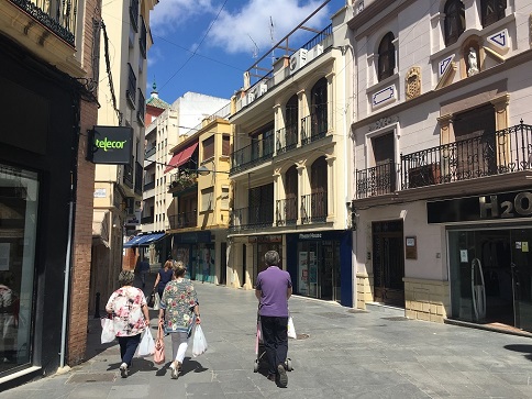 Consumo Responde, la plataforma pública andaluza de defensa y protección de las personas consumidoras y usuarias.