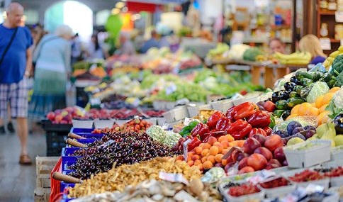 Consumo Responde propone medidas para disminuir el desperdicio de alimentos y colaborar con el medio ambiente.