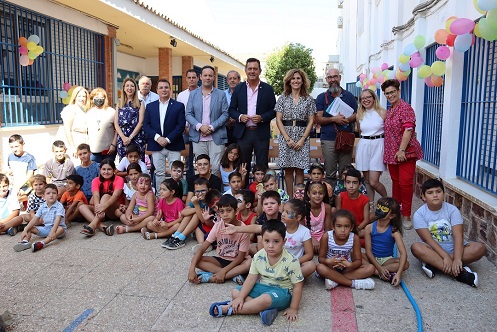 Andújar clausura la Escuela de Garantía Alimentaria que ha beneficiado a más de 50 menores de la localidad.