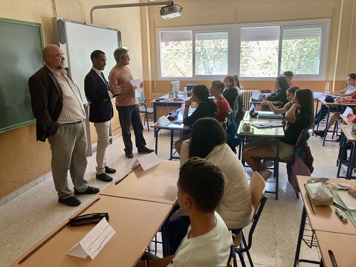 Comienza el curso en Secundaria con 17 ciclos de FP más y el aumento de la plantilla docente.